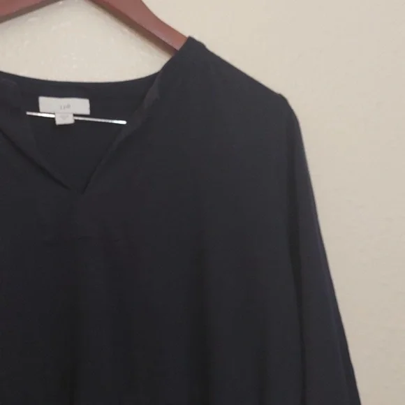 PRE OWNED J. JILL SHIRT COLOR NAVY BLUE SIZE M PETITE FALL STAPLE - Picture 4 of 8